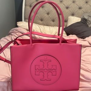 Tory Burch Bag w/ crossbody strap